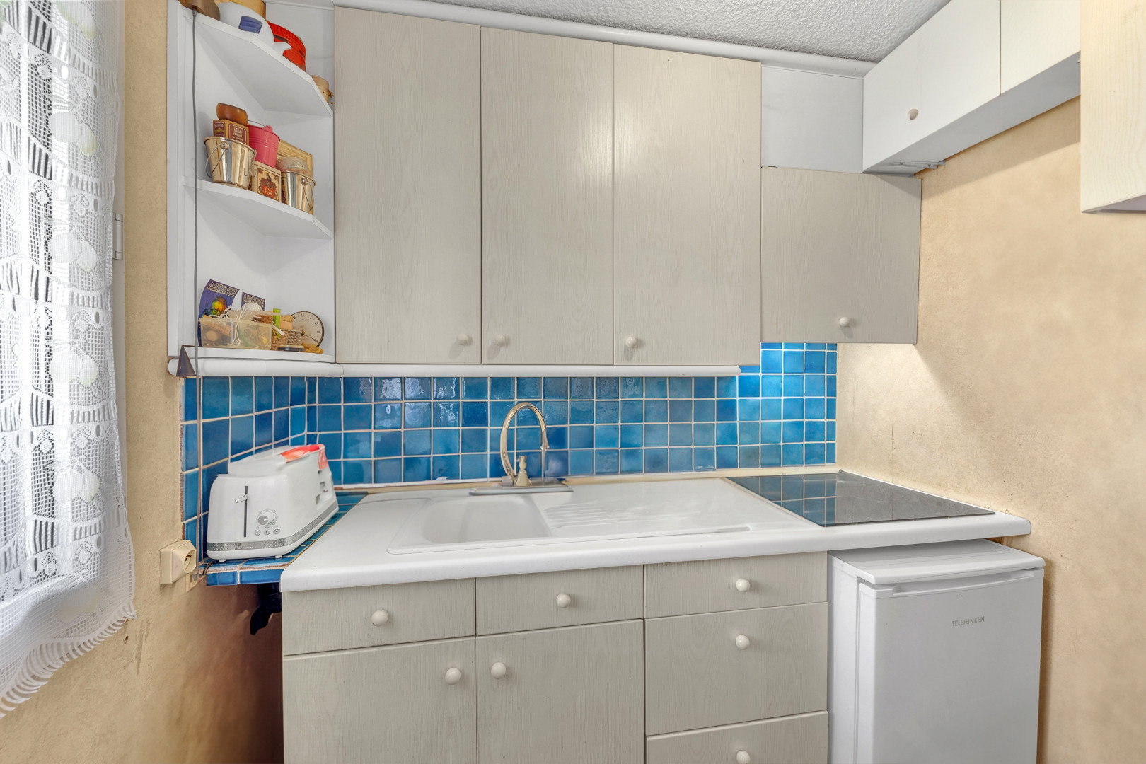 A vendre – Studio vendu loue avec terrasse – Cagnes sur mer - Ventes appartement - Provence-Alpes-Côte-d'Azur - photo 9