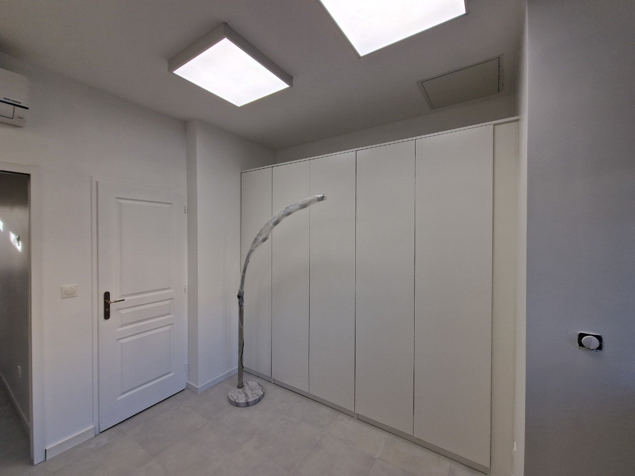 BUREAU + STUDIO - Bureaux et commerces - Provence-Alpes-Côte-d'Azur - photo 3