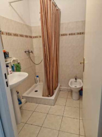 
                                                                                        Vente
                                                                                         .