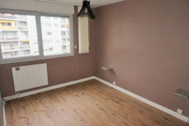 
                                                                                        Vente
                                                                                         .