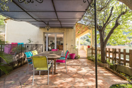 
                                                                                        Vente
                                                                                         .