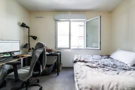 
                                                                                        Vente
                                                                                         .