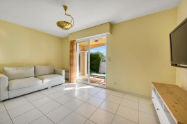 
                                                                                        Location
                                                                                         .