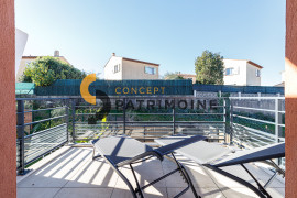 
                                                                                        Vente
                                                                                         .