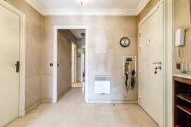 
                                                                                        Vente
                                                                                         .