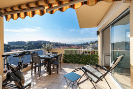 
                                                                                        Vente
                                                                                         .