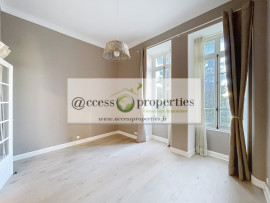 
                                                                                        Vente
                                                                                         .