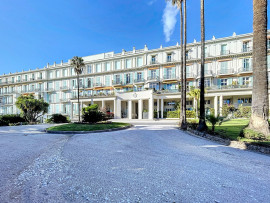 
                                                                                        Vente
                                                                                         .