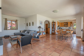 
                                                                                        Vente
                                                                                         .