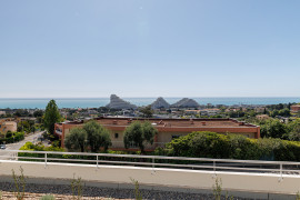 
                                                                                        Vente
                                                                                         .