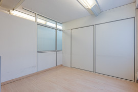 
                                                                                        Vente
                                                                                         .