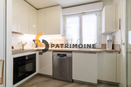 
                                                                                        Vente
                                                                                         .