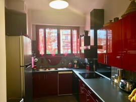 
                                                                                        Vente
                                                                                         .