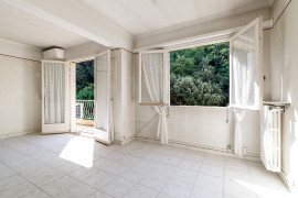 
                                                                                        Vente
                                                                                         .