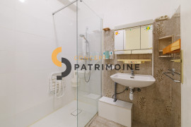 
                                                                                        Vente
                                                                                         .