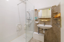 
                                                                                        Vente
                                                                                         .