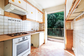 
                                                                                        Vente
                                                                                         .