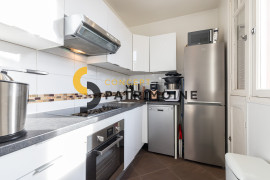 
                                                                                        Vente
                                                                                         .