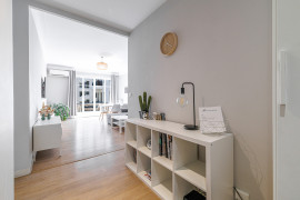 
                                                                                        Vente
                                                                                         .