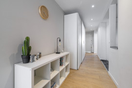 
                                                                                        Vente
                                                                                         .