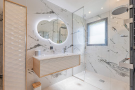 
                                                                                        Vente
                                                                                         .