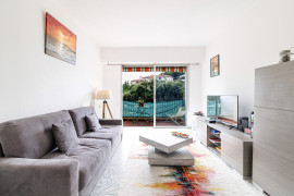 
                                                                                        Vente
                                                                                         .