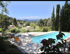 
                                                                                        Vente
                                                                                         .