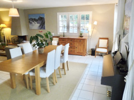 
                                                                                        Vente
                                                                                         .