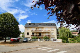 
                                                                                        Vente
                                                                                         .