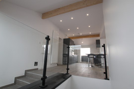 
                                                                                        Vente
                                                                                         .