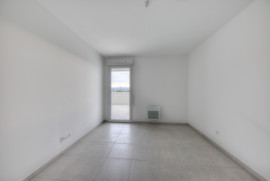 
                                                                                        Location
                                                                                         .