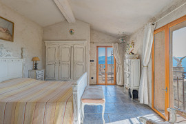 
                                                                                        Vente
                                                                                         .