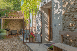 
                                                                                        Vente
                                                                                         .