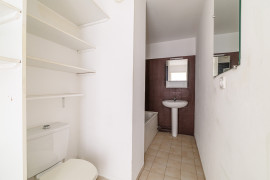 
                                                                                        Vente
                                                                                         .