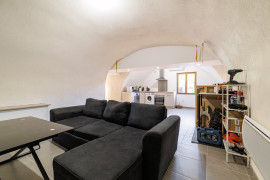 
                                                                                        Vente
                                                                                         .