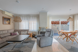 
                                                                                        Vente
                                                                                         .