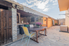 
                                                                                        Vente
                                                                                         .