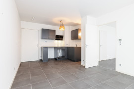 
                                                                                        Vente
                                                                                         .