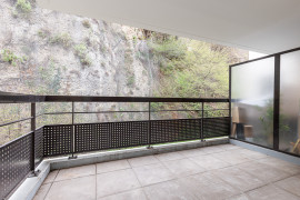 
                                                                                        Vente
                                                                                         .