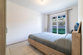 
                                                                                        Vente
                                                                                         .