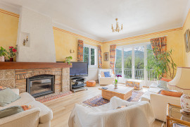 
                                                                                        Vente
                                                                                         .