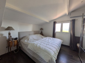 
                                                                                        Vente
                                                                                         .