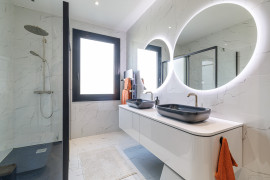 
                                                                                        Vente
                                                                                         .