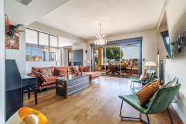 
                                                                                        Vente
                                                                                         .