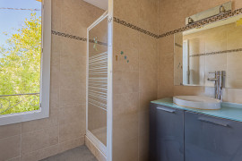 
                                                                                        Vente
                                                                                         .