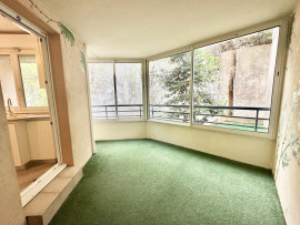 
                                                                                        Vente
                                                                                         .