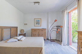 
                                                                                        Vente
                                                                                         .