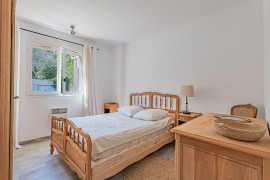 
                                                                                        Vente
                                                                                         .