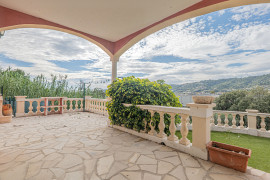 
                                                                                        Vente
                                                                                         .