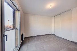 
                                                                                        Location
                                                                                         .